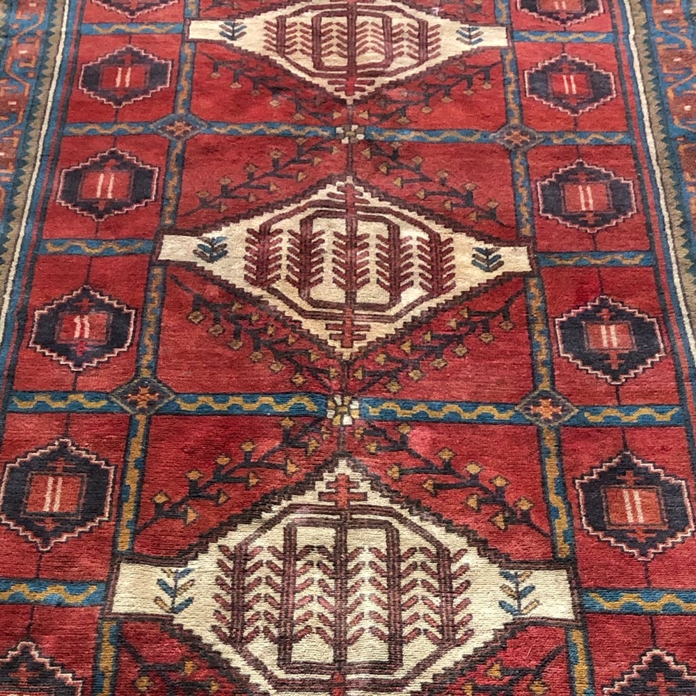 Runner 3.7 x 10’ amazing condition